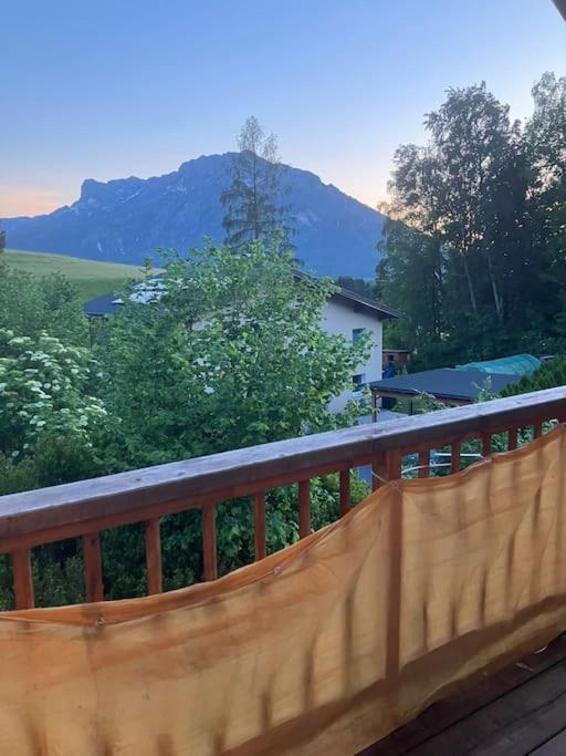 Untersberg Und Festungsblick Apartment Puch bei Hallein Exterior photo